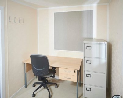12x8_Office-960x640-1.jpg