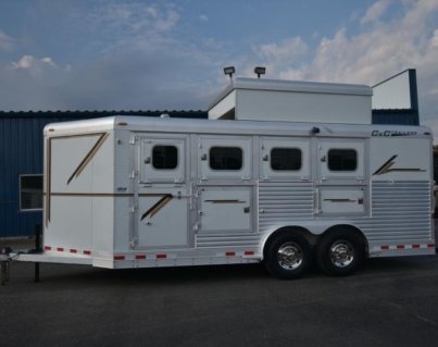 2008_C_and_C_Trailers_4_Horse_Bumper__Horse_Trailer_bsJVDsjfolop.jpg