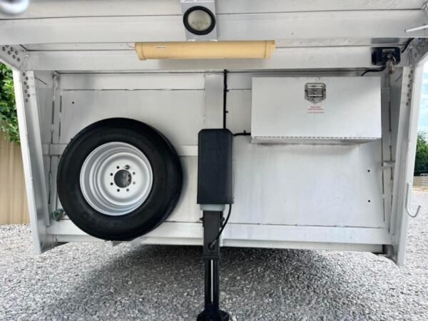 2005 Bloomer 4h Lq/Side Reverse Load/Full Rear Tack - Image 78
