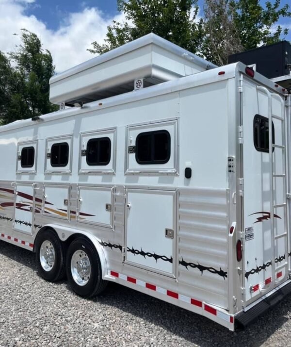 2005 Bloomer 4h Lq/Side Reverse Load/Full Rear Tack - Image 37