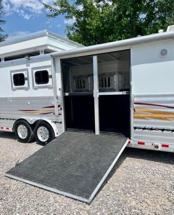 2005 Bloomer 4h Lq/Side Reverse Load/Full Rear Tack - Image 48