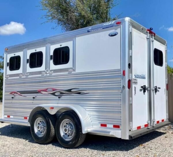 2011 Cimarron 3 Horse Bumper Pull - Image 23