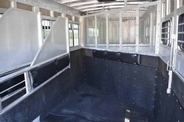 2006 Adam 7302 3 Horse Trailer - Image 15