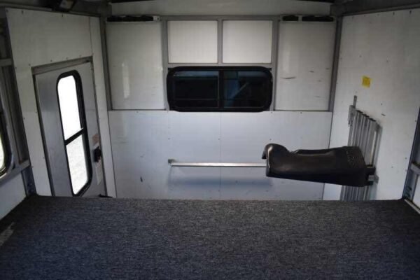 2000 Sundowner 7204GNST 2 Horse Trailer - Image 24