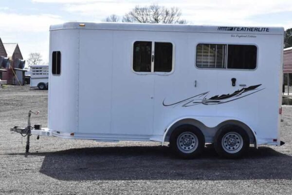2005 Featherlite 2HST 2 Horse Trailer - Image 14