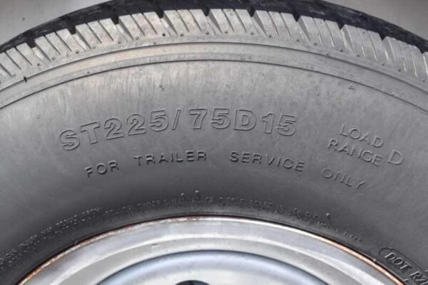 2002 Exiss SS20 2 Horse Trailer - Image 11