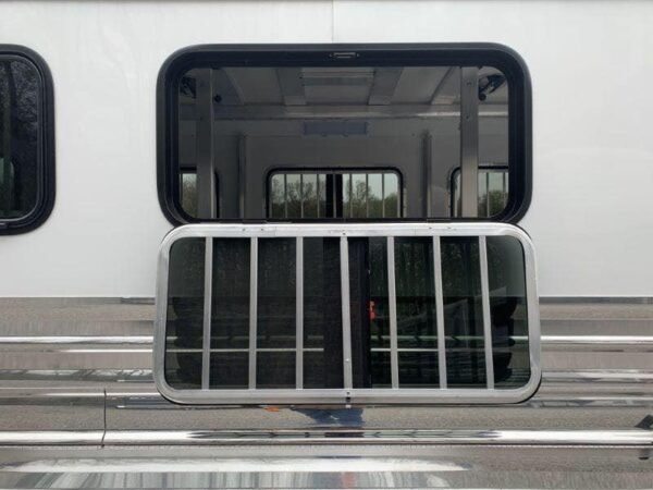 2020 19' CIMARRON BUMPER PULL 6 PEN STOCK TRAILER - Image 10