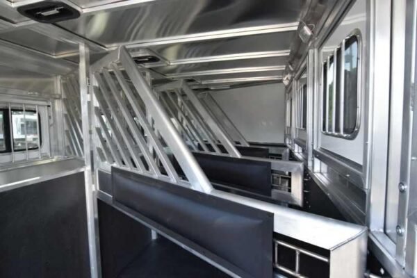 2018 Lakota 84HBPSL 4 Horse Trailer with 2' Short Wall - Image 13