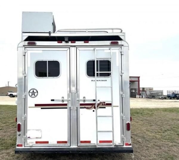 2011 Platinum Coach 4 Horse 15 SW Rear Load Horse Trailer - Image 7
