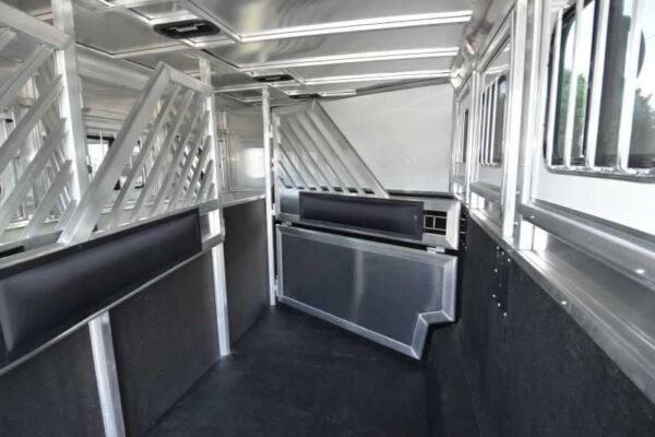 2018 Lakota 84HBPSL 4 Horse Trailer with 2' Short Wall - Image 14
