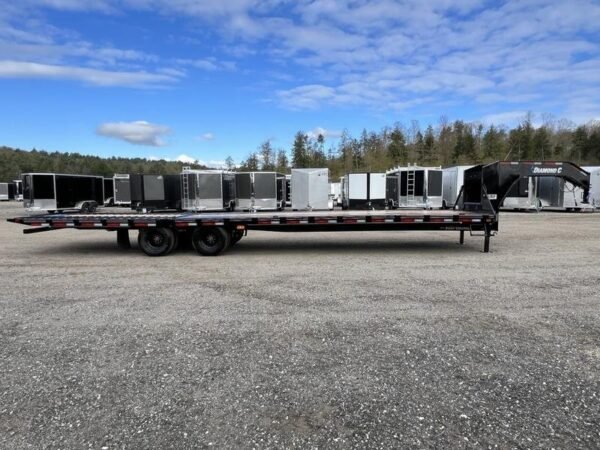2024 Diamond C 8.5x35 25K Gooseneck Equipment Trailer w/Spare Mount - Image 8