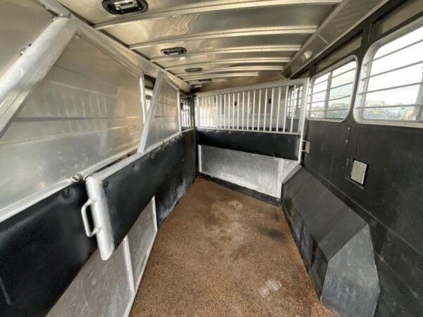 2014 Logan Coach RAZ4GNHDLQ 40' 4 horse Razor GN Horse Trailer**WITH WALK IN CLOSET** - Image 40