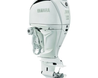 Yamaha-Outboards-300HP-F300UCB2.jpg