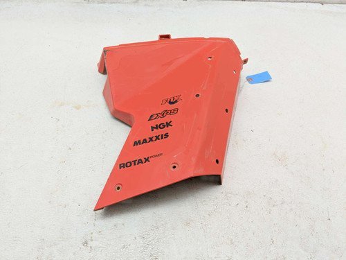 14 Can Am Maverick 1000R X RS DPS Mid Right Cover Panel Plastic 705004537