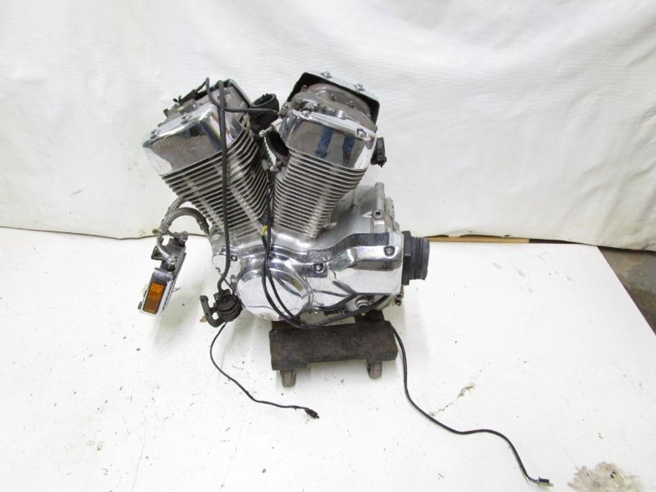 1996 Suzuki VS 1400 Intruder Motor Engine 46K *Ships Freight*
